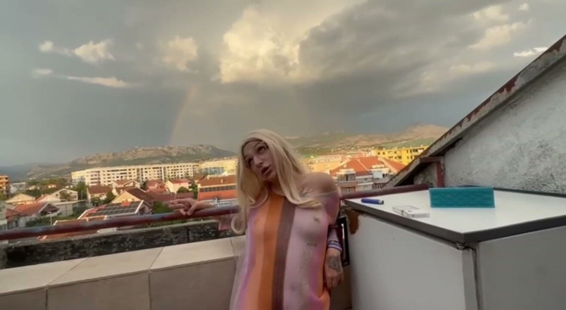 Lana lova: Rainbow Smoking, Stepsis Ass Pussy Teasing