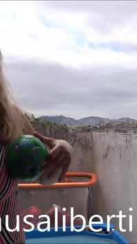 Jogos de piscina quente com Musa Libertina