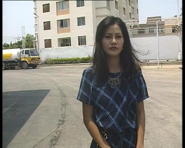 YOUR FIRST PORN: バナネ、グルケ・オーデル・カロット?- バナナ、キュウリ、ニンジン?