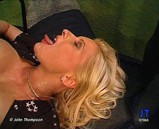 GGG John Thompson: GGG JOHN THOMPSON z gwiazdą porno MELANIE MOON