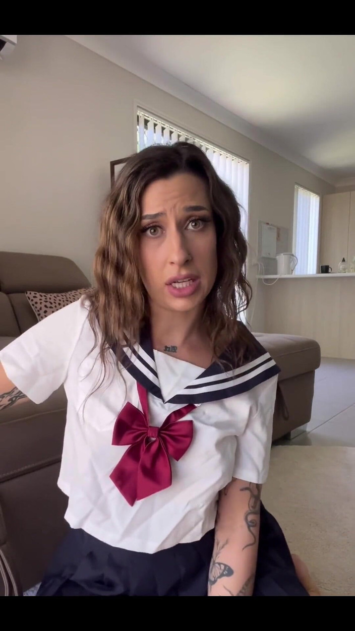 Kiki Isobel: Romans nauczyciela