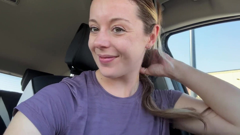 Nadia Foxx: Nadia Foxx Lush! to the Gym and a Drive Thru...