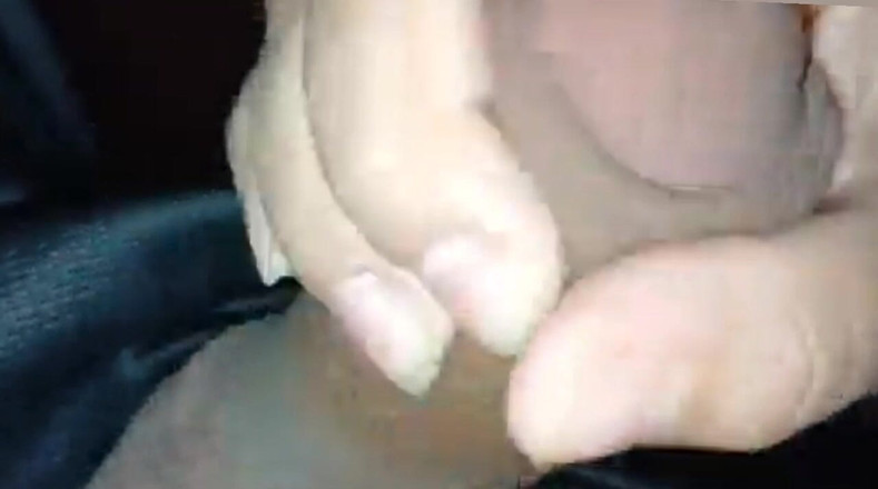 Indian_XXX_Queen: Indisch heet meisje trekt een geile jongen af met een...