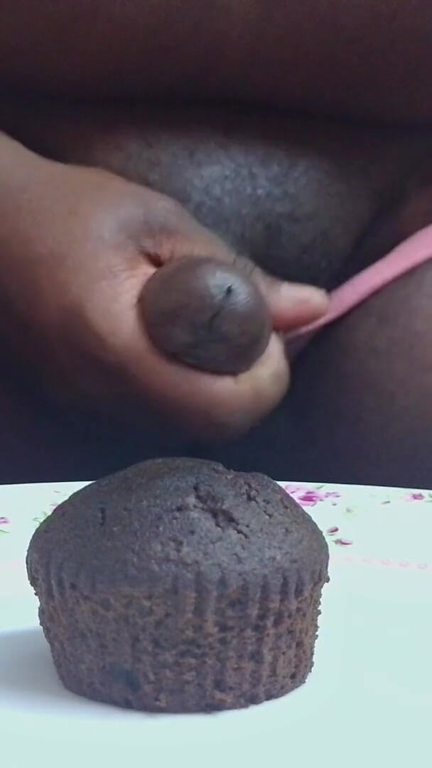 I Cum on My Chocolate Cupcake (Shen hunk X)