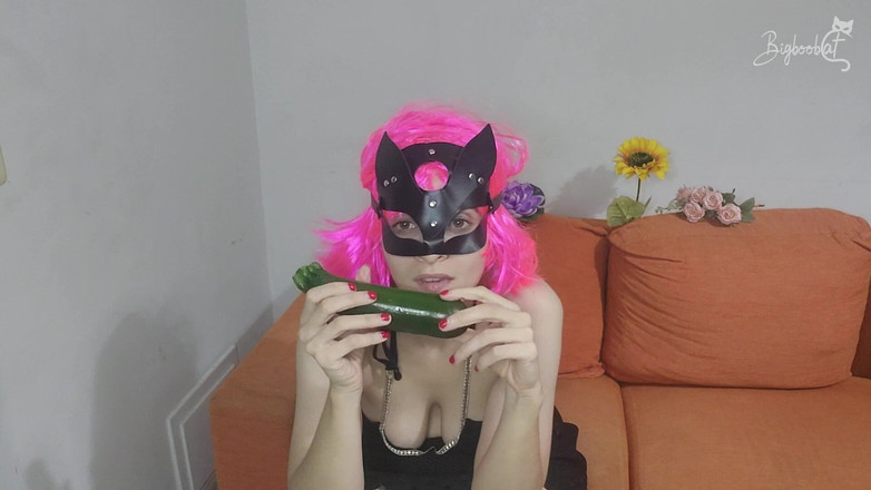 BigBoobCat: Toket besar alamiku dan topeng memekku yang super bejat