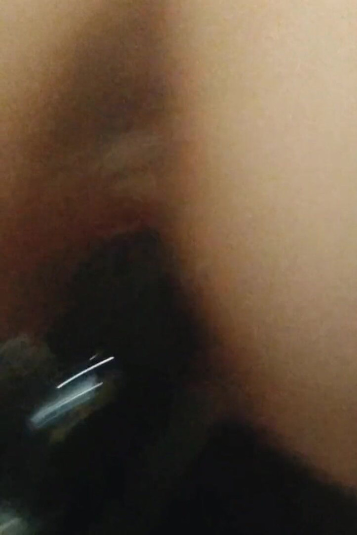 Alicia Stylez: 섹스 머신과 보짓물 가득한 보지