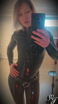 Catsuit and Strapon - Mistress Julia