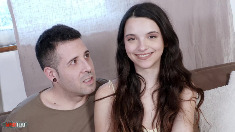 MMM100: Porno casting se sladkou mladou drobnou španělskou holkou Ohana Petite a...