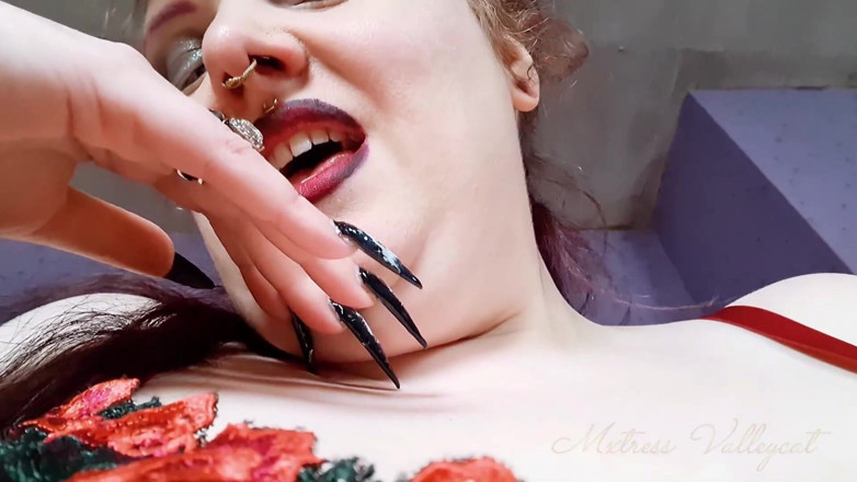 Mxtress Valleycat: Giantesss เซ็กซี่ Squish