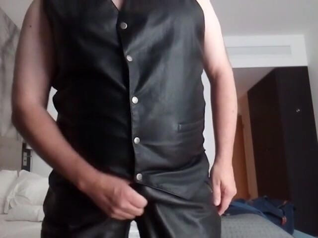 Leatherman63: 호텔 정액