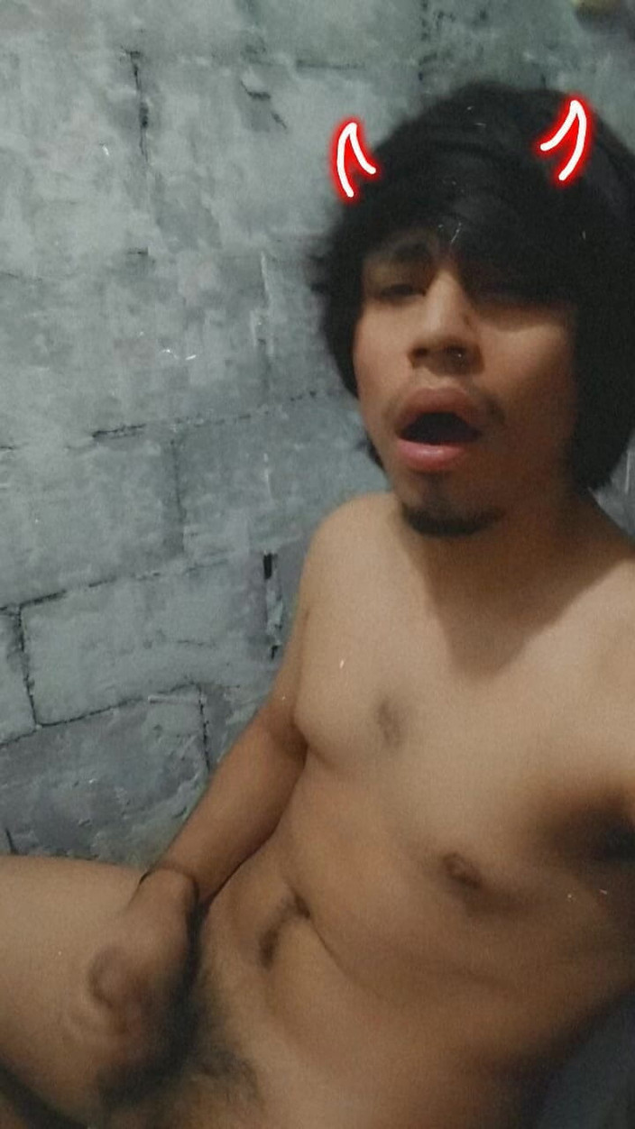 AlexAlejandro13: Lucifer del baño