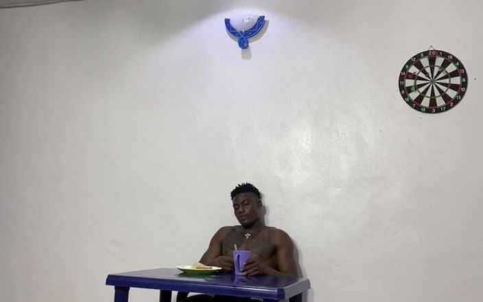 Baddestboyx: La futai, mă plict din nou