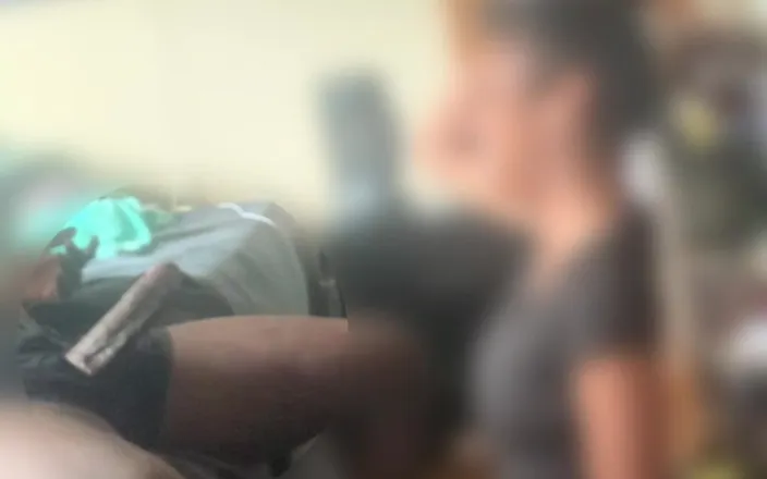 Purge_her: Neudrží hrdlo od mého ptáka