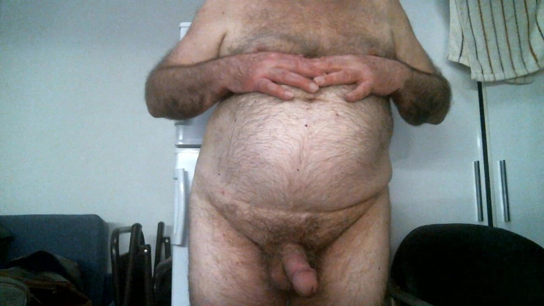 Coach Karl dude lodge: Coach Karl wrijven na buik en tepel