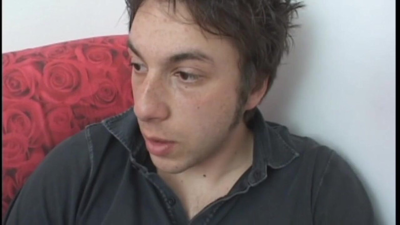 My porn family: Il giovane ragazzo fa sesso di nascosto con la sua...