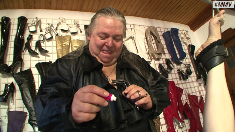 German BDSM MMV: Немецкий хардкорный оргазм