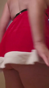 Kerstmis komt vroeg: ondeugende lingerie en risicovolle orgasmes!