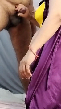 Bengali Bhabhi with Neighbor Midnight Hard Blowjob and Doing Sex.