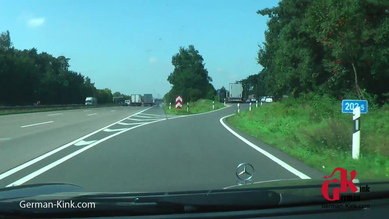 German Kink: Autobahn pissen