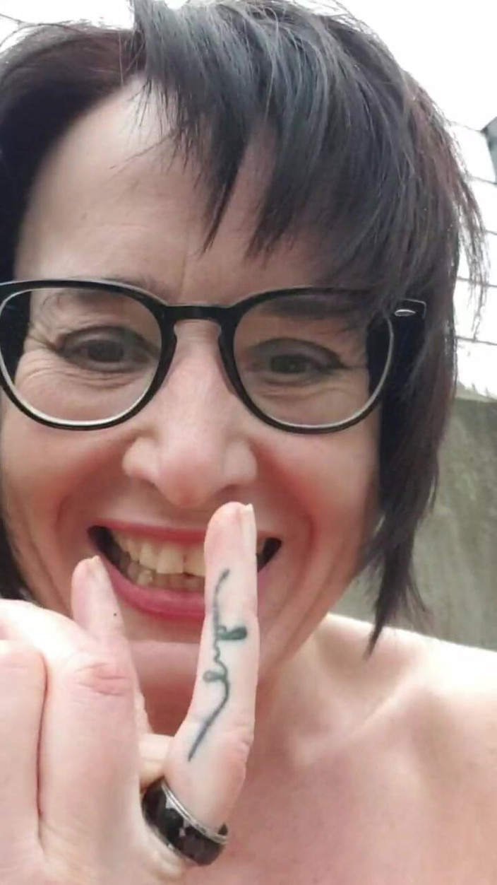 JulieEroticDress: Xmass Memancut Mani Dengan Dildo Kaca