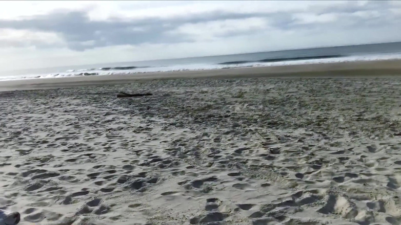 Screwdriverzz: La miLF riceve un anale inaspettato davanti a tutti