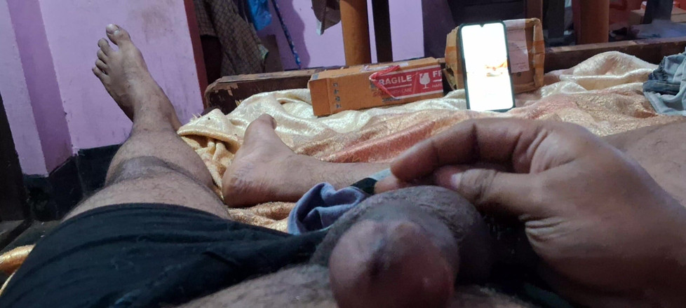 darksiders_eyes_love: Velký nevlastní otec čůrák amatérská masturbace ruční práce teen zadek velký...