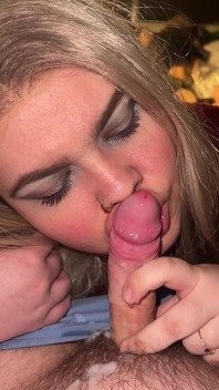 Blondie Blowjob POV