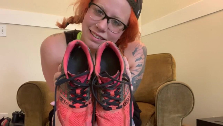 Deanna deadly: Le mie scarpe sporche da palestra consumate