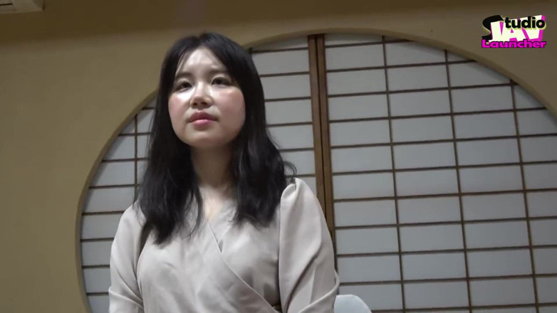 Studio JAV Launcher: Wanita berkahwin percintaan air panas perjalanan keinginan rahsia dan keghairahan...