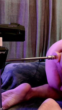 The Machine Ran a 40-minute Gangbang: 44 Men, 13,000 Strokes