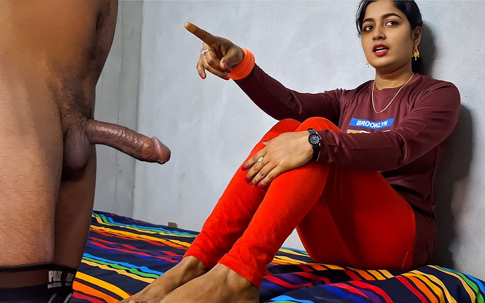 Your_Lily: Une Petite Amie Se Fâche Après Avoir Vu Une Énorme Bite...