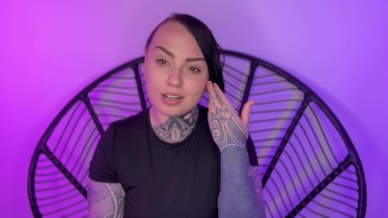 Miss Valentina: Ballbusting and Fucking