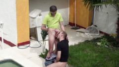 AMATOR PORN MADE IN FRANCE: Dvě sexy francouzská dvojčata šukají venku s tátou a sledují je