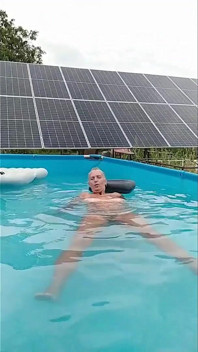 Dona de casa gostosa de férias