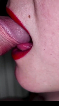 Deep Mouth Sounds Blowjob & Close-up Lips