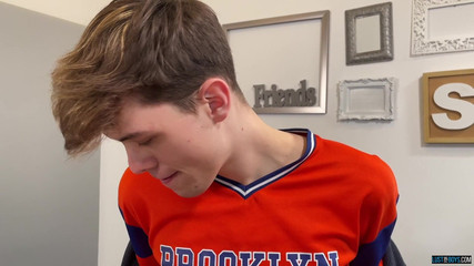 Lust for boys: 3 dla nastolatka - część 1