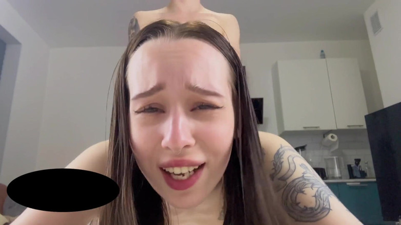 HannahKim: Meine Stiefschwester flehte sie zum Orgasmus an