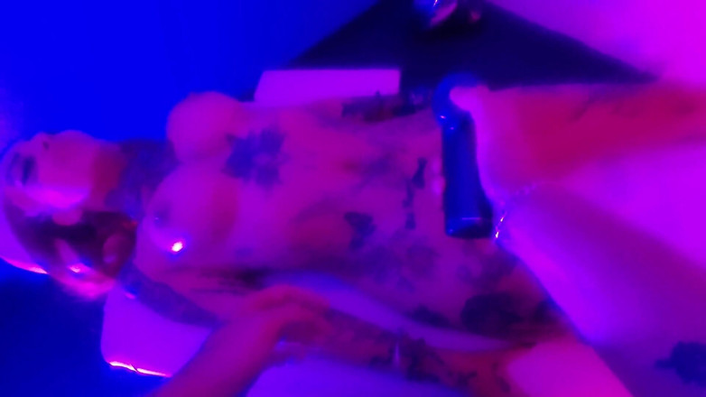 WinginglifeTL: Massage Tantrique Yoni Avec Thatbosslass