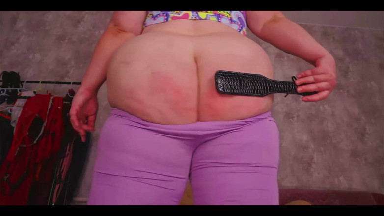 AssGives: Ich habe meinen nackten arsch 100-mal versohlt