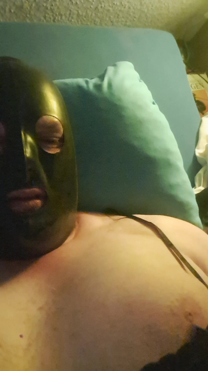 Fickspecht: Pelacur sissy nakal...