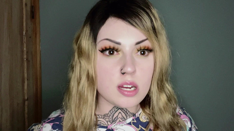 Miss Valentina: Тайный спермоприемник Wedgie