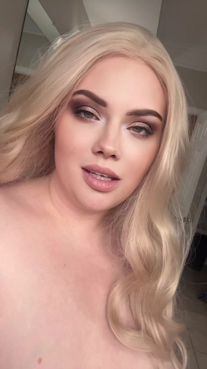 Dirtysecret studio: Buon giorno di san valentino il mio bagno squirta sottomesso