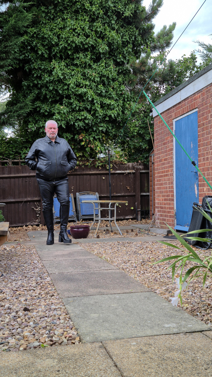 Leatherman63: Tam deri kıyafet