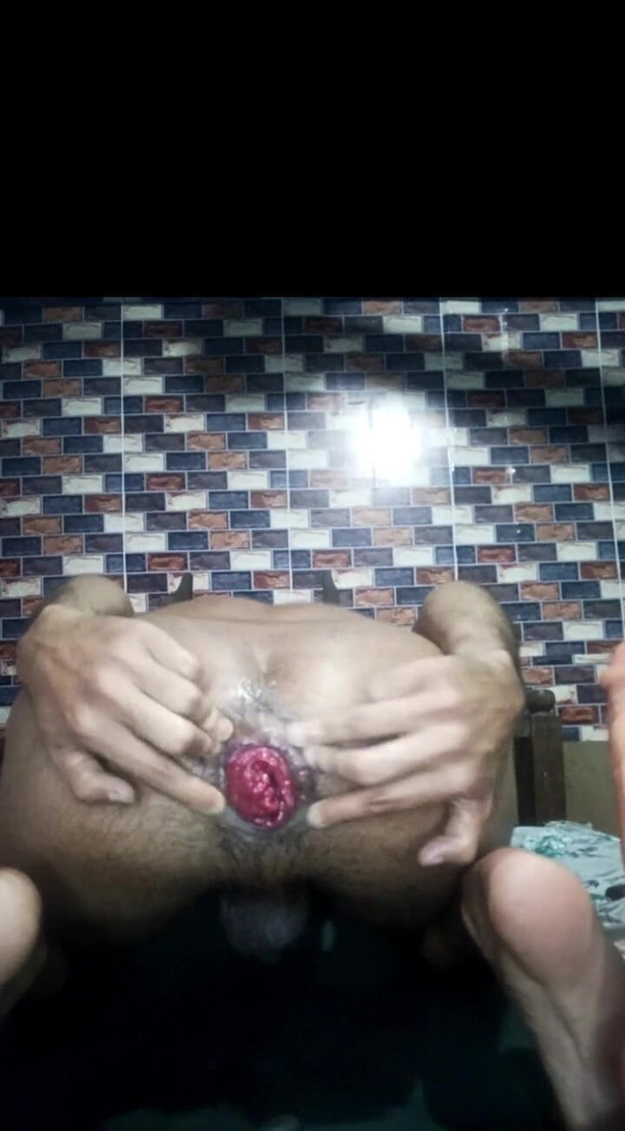 Assam 93: Bunda grande, dedilhado anal, dedilhado anal, gozada interna lambendo cu,...