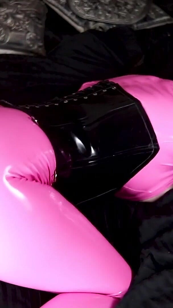 Cristal Kinky: Cristal Kinky Pink Latex Slut Getting Fucked by Fuckmachine