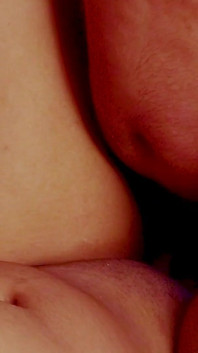 Indisches mädchen dicke möpse mit vierer-massage und hardcore-sex