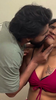 Shop Owner Commits an Act of Misconduct with a Girl Who Came in for Makeup