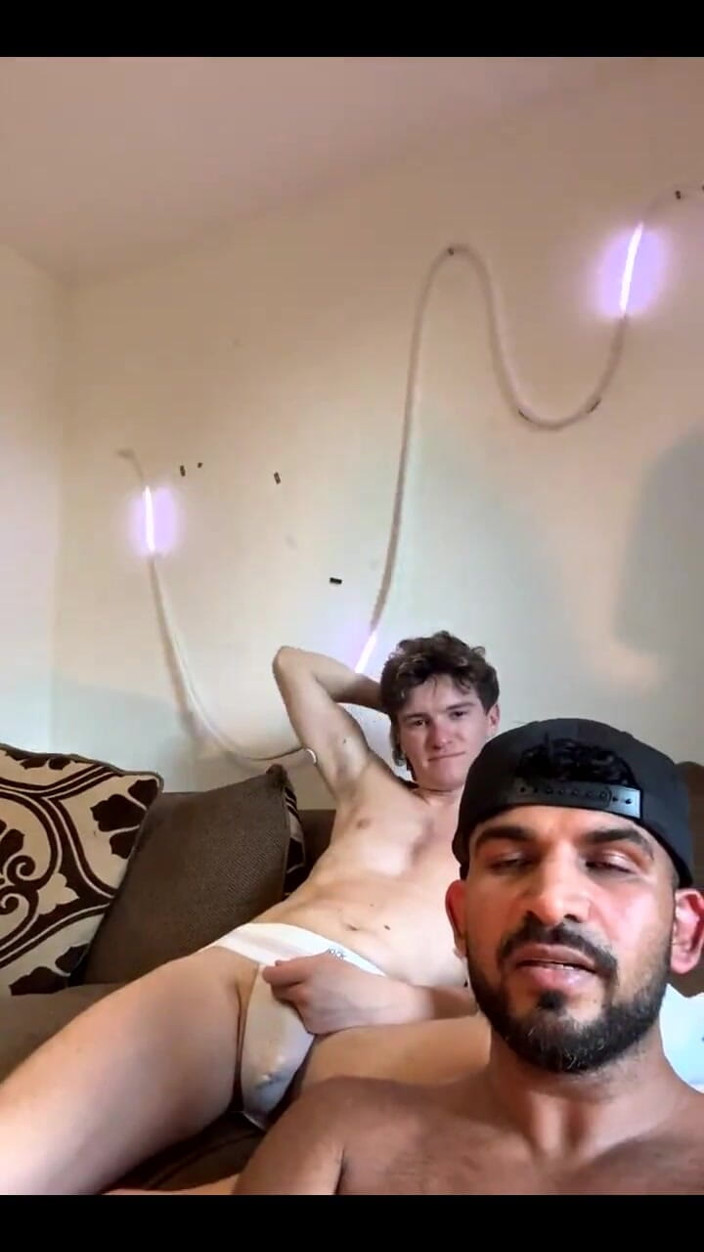 Jafar: Livestream Session, Using a White Fag with My Italian Mate