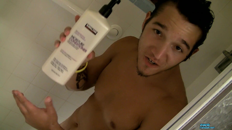 Zack Randall: Подрачивание в душе Jock Jizzy