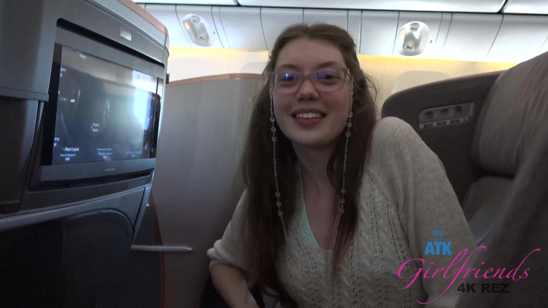ATK Fans (Girlfriends): Vacanza virtuale a singapore con elena koshka 1/8